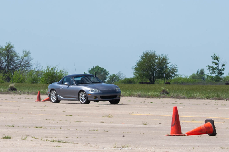 Illustration for article titled Huge Juicy Autocross Photodump